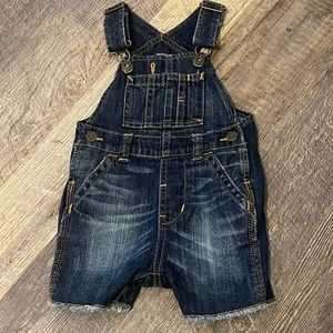 Baby Gap Denim Frayed Cutoff Overall Size 6-12 mos.